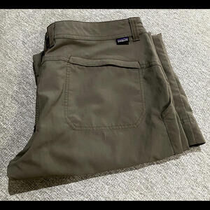 Patagonia Pants Womens Sz 8 Khaki Green Capri Cropped Outdoor Cargo Lightweight